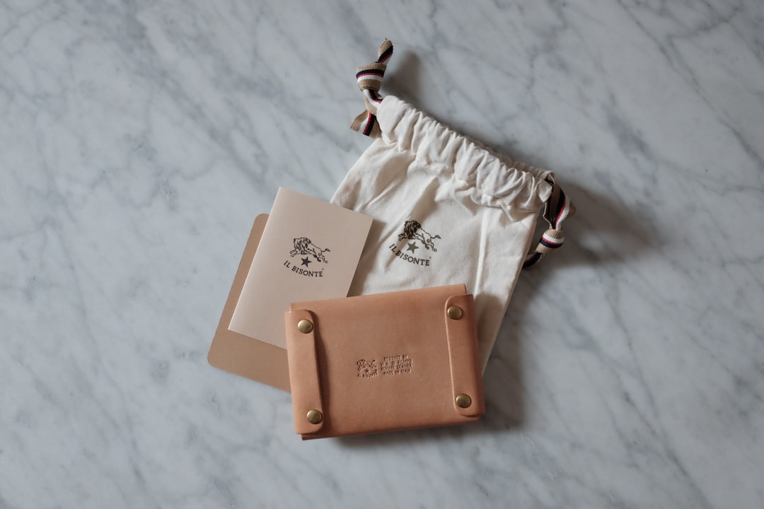The Ultimate Guide to Custom Jewelry Pouches: Style Meets Protection