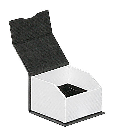 Elegant Paper Single Ring Box with a Unique Magnetic Ribbon