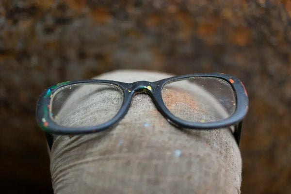 How to fix scratches on sunglasses