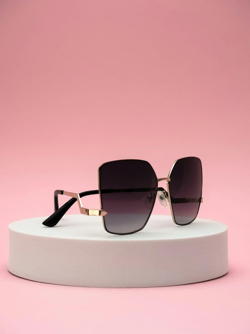 Sunglasses for Each Face Shape