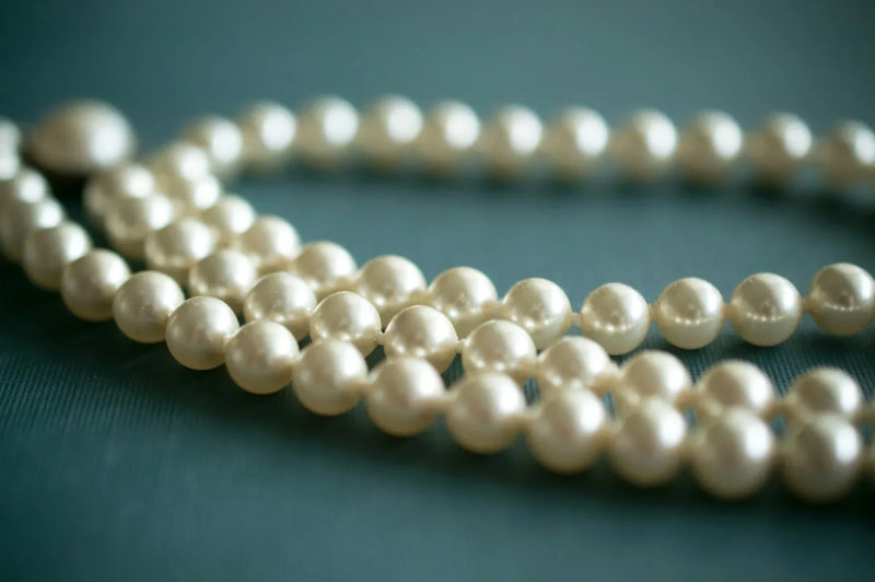 pearl necklace box