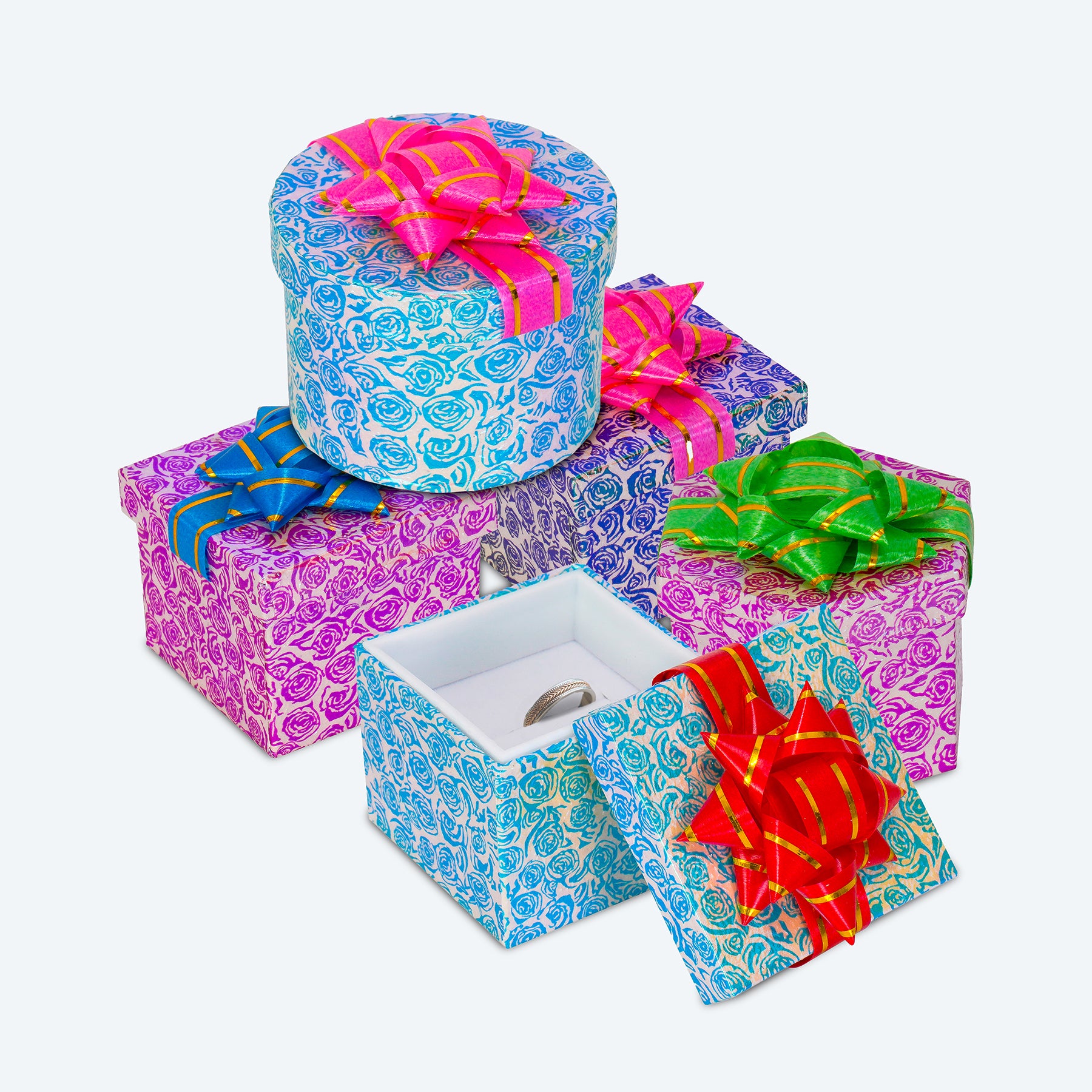 Assorted Hat-Style Ring Boxes