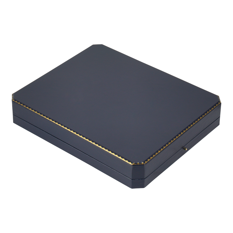 Leatherette Pearl Box with Gold Accent and Matching Insert