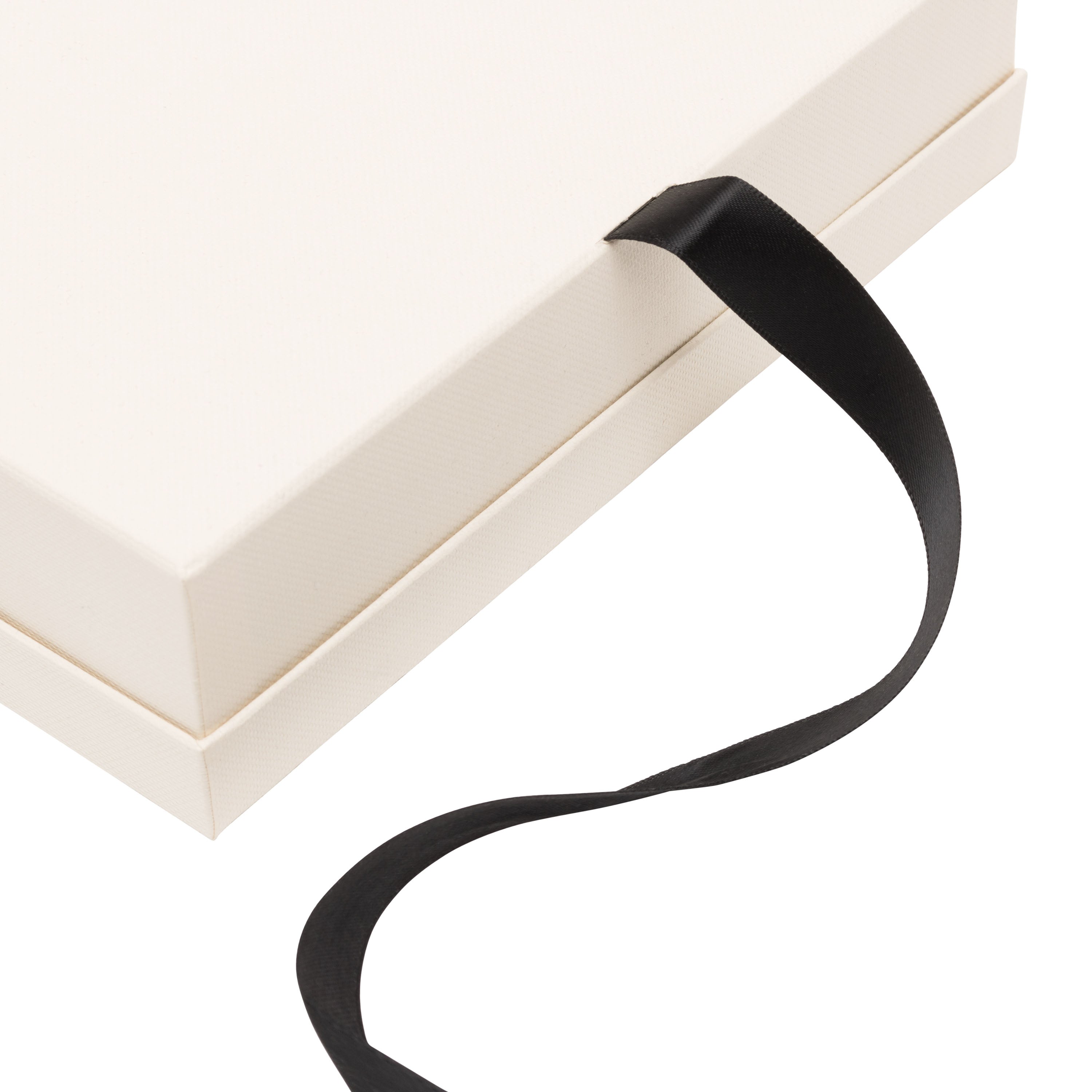 Black Piano Large Pendant Box