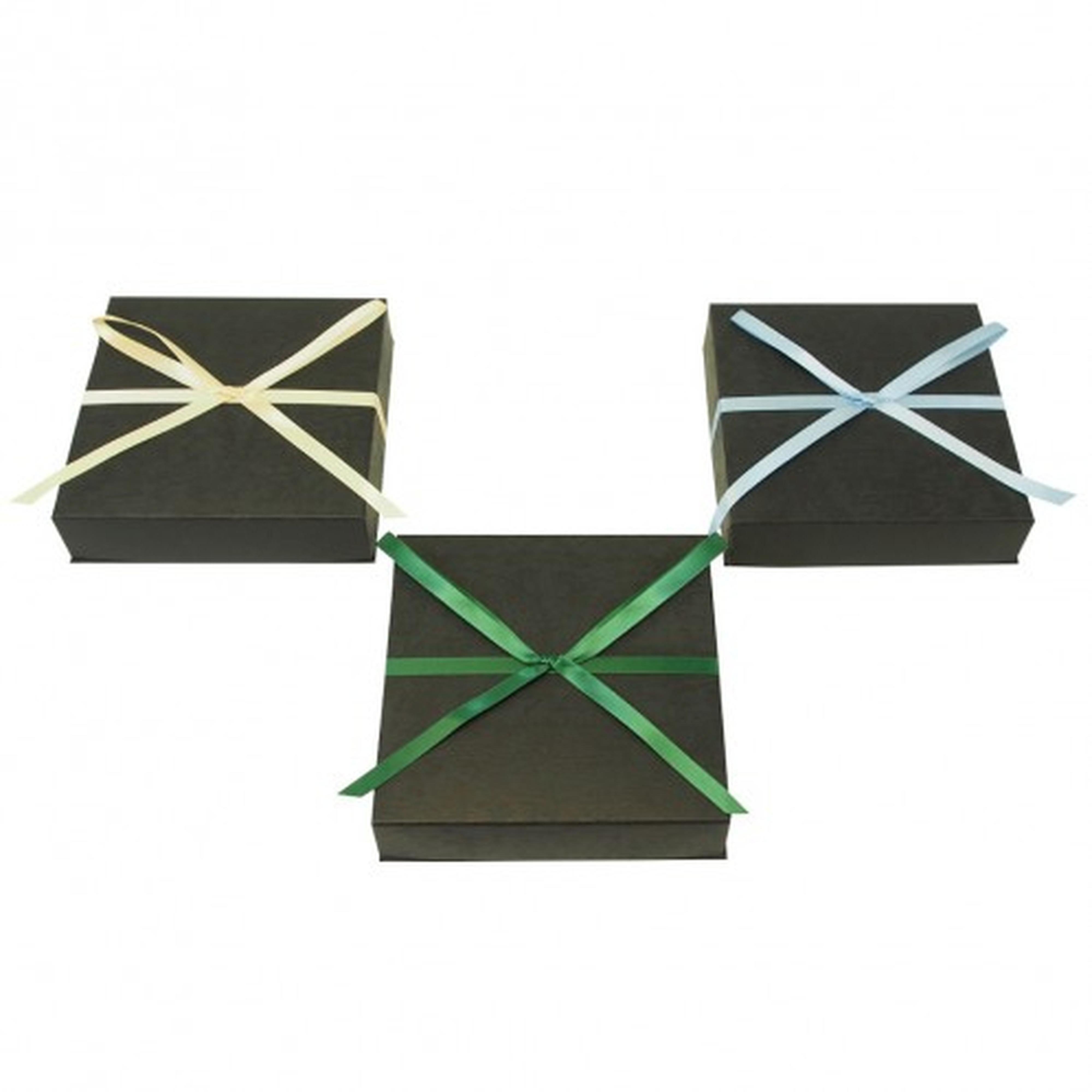 Pre-Tied Ribbon Large Pendant Box